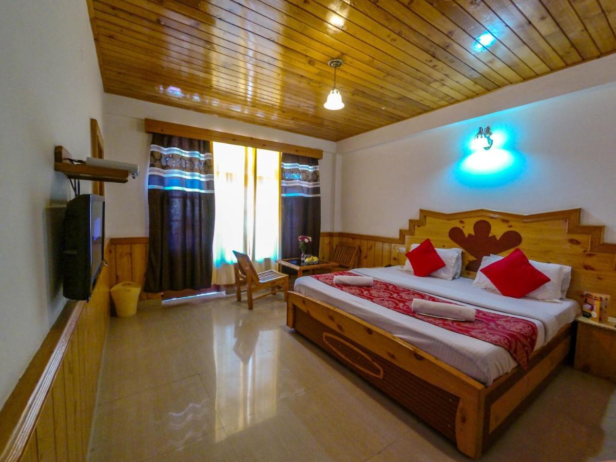 מלון Tourist Nest Old Manali מראה חיצוני תמונה
